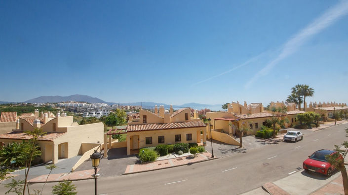 Image No.23-2 Bed Apartment for sale