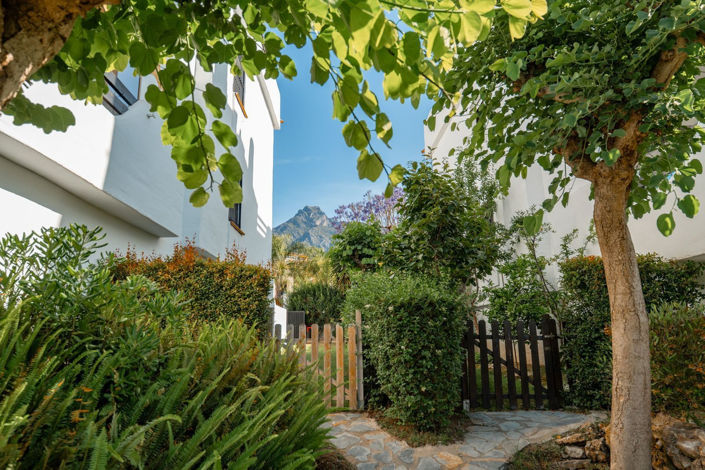 Image No.22-3 Bed Townhouse for sale