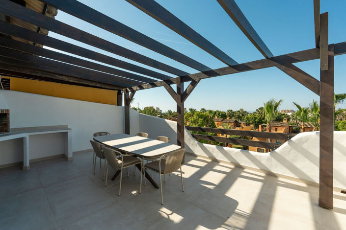 Image No.3-3 Bed Townhouse for sale