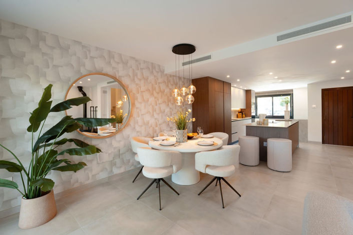 Image No.4-3 Bed Townhouse for sale