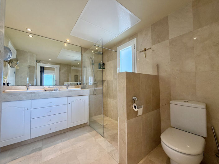 Image No.17-2 Bed Apartment for sale