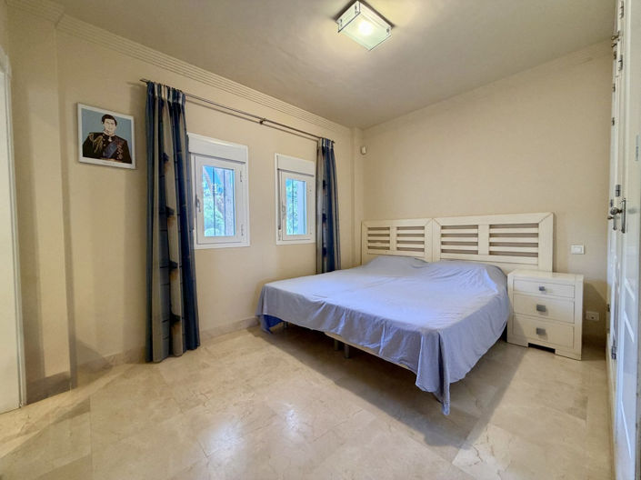Image No.18-2 Bed Apartment for sale