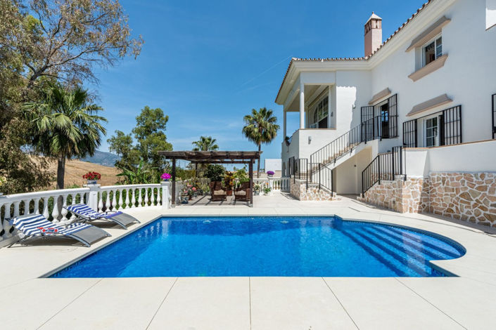 Image No.5-5 Bed Villa for sale