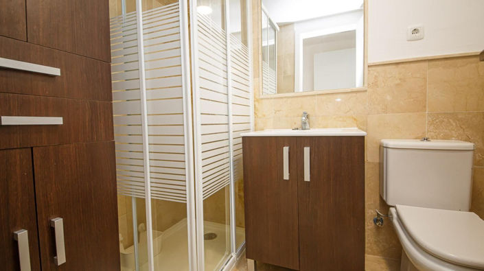 Image No.21-2 Bed Apartment for sale