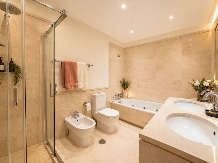 Image No.11-2 Bed Apartment for sale