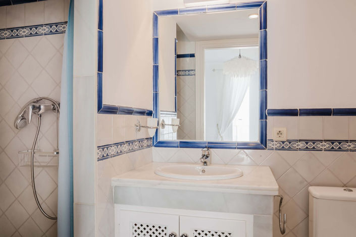 Image No.21-2 Bed Apartment for sale