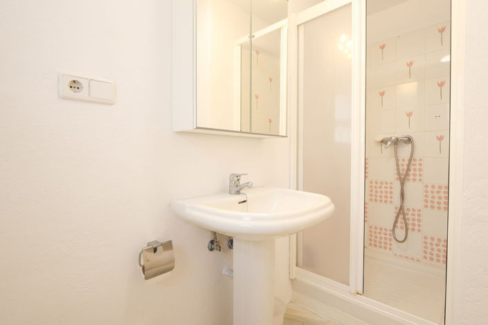 Image No.27-3 Bed Townhouse for sale