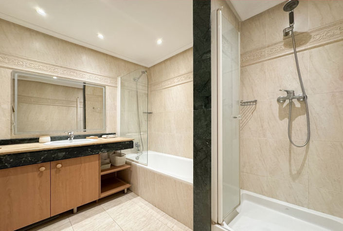 Image No.15-2 Bed Apartment for sale