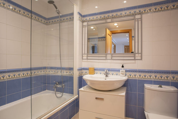 Image No.17-2 Bed Apartment for sale