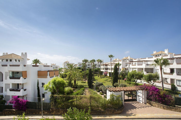 Image No.20-2 Bed Apartment for sale