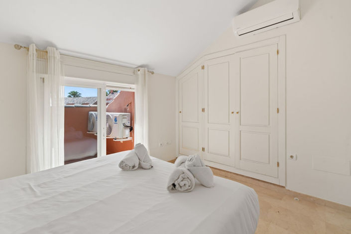 Image No.12-3 Bed Apartment for sale