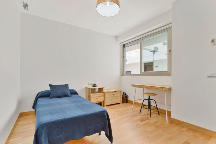 Image No.16-2 Bed Apartment for sale