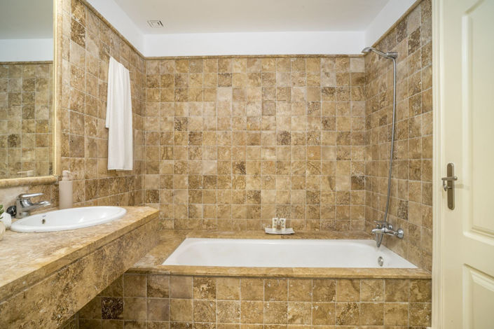 Image No.21-2 Bed Apartment for sale