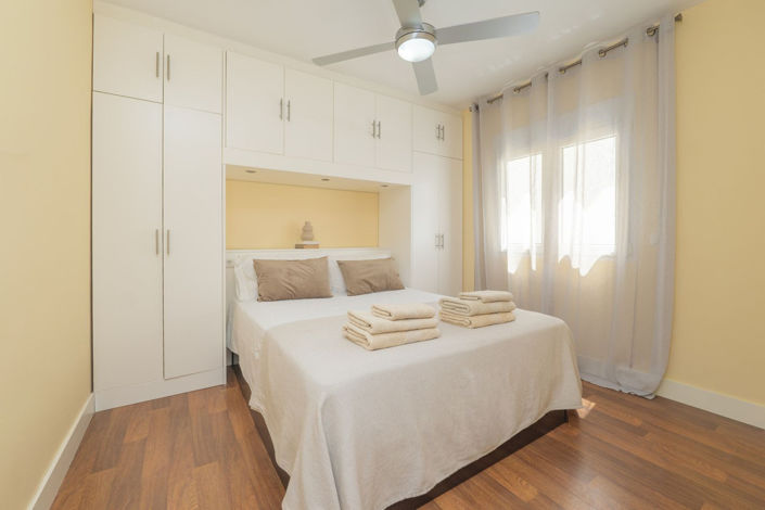 Image No.21-2 Bed Apartment for sale