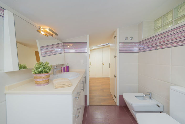 Image No.24-2 Bed Apartment for sale