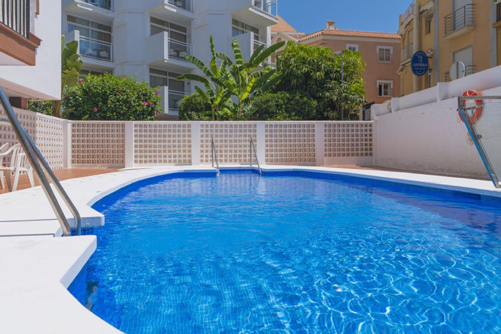 Image No.28-2 Bed Apartment for sale