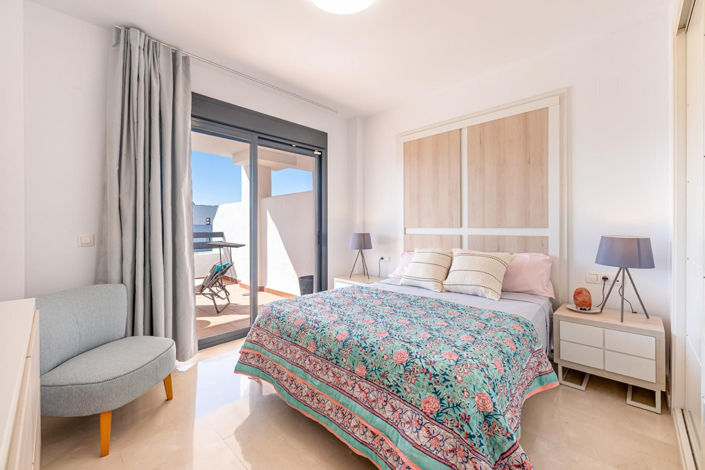 Image No.18-2 Bed Apartment for sale