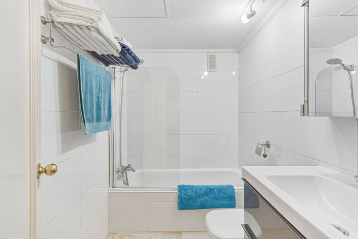 Image No.21-2 Bed Apartment for sale