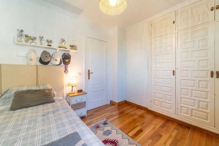 Image No.30-4 Bed Apartment for sale