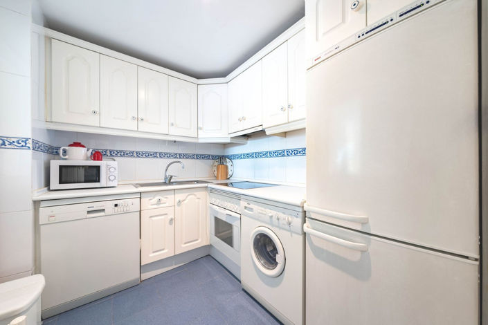 Image No.10-2 Bed Apartment for sale