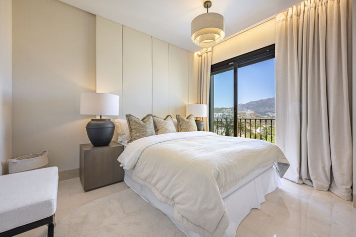 Image No.20-3 Bed Apartment for sale