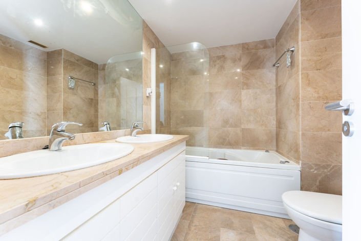 Image No.22-2 Bed Apartment for sale