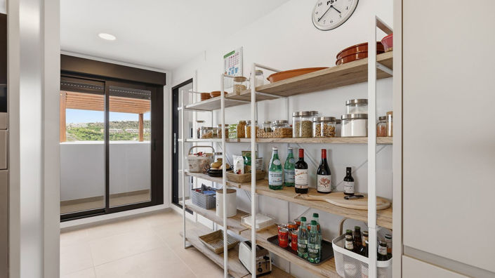 Image No.14-3 Bed Apartment for sale
