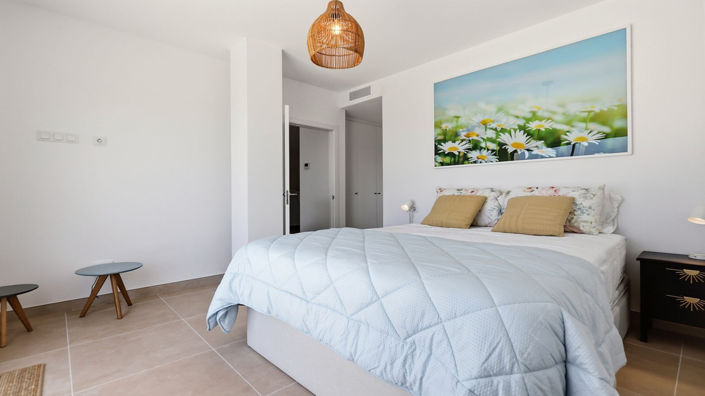 Image No.16-3 Bed Apartment for sale