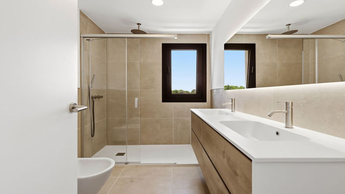 Image No.21-3 Bed Apartment for sale