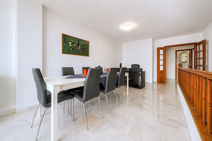 Image No.8-5 Bed Apartment for sale