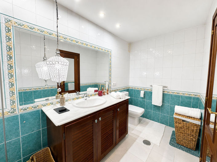 Image No.16-2 Bed Apartment for sale
