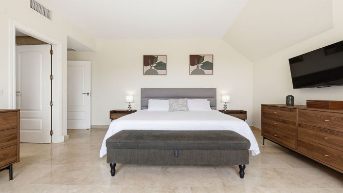 Image No.17-3 Bed Apartment for sale