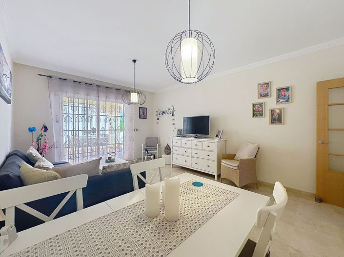 Image No.8-2 Bed Apartment for sale