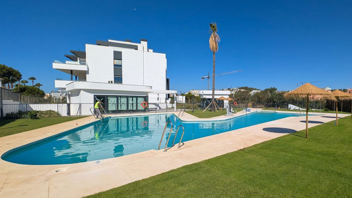 Image No.18-3 Bed Apartment for sale
