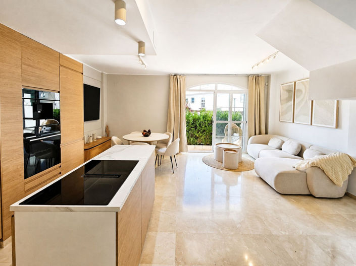 Image No.4-3 Bed Villa for sale