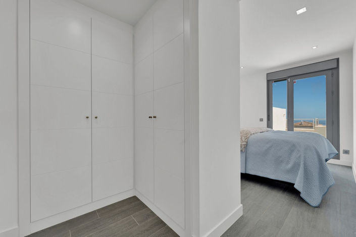 Image No.11-2 Bed Apartment for sale