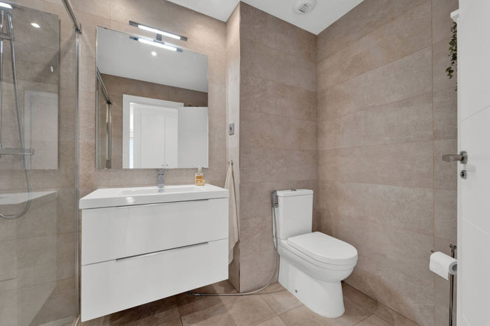 Image No.13-2 Bed Apartment for sale