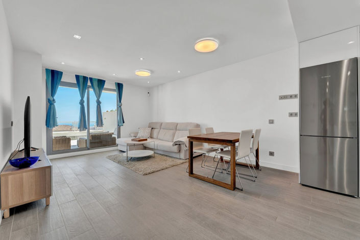 Image No.4-2 Bed Apartment for sale