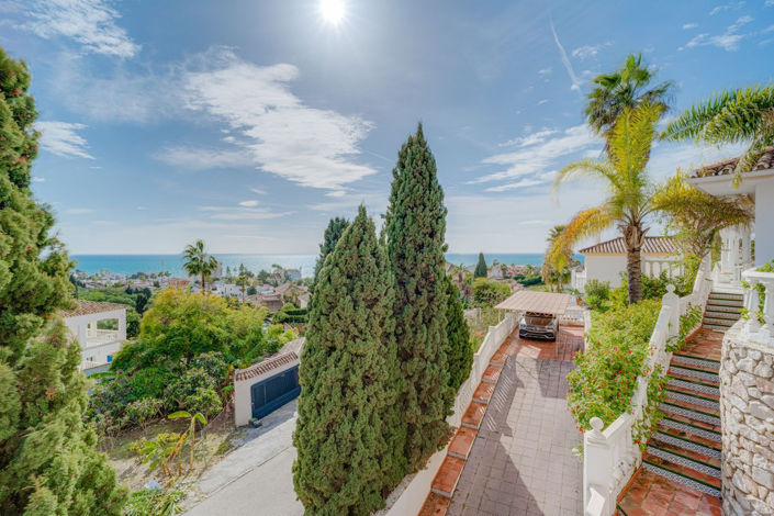 Image No.4-3 Bed Villa for sale