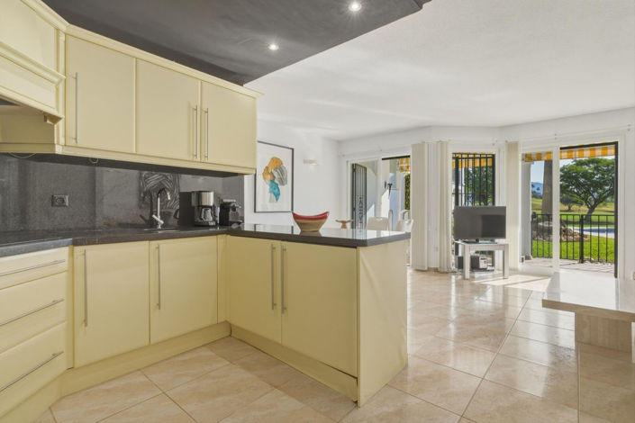 Image No.13-2 Bed Apartment for sale
