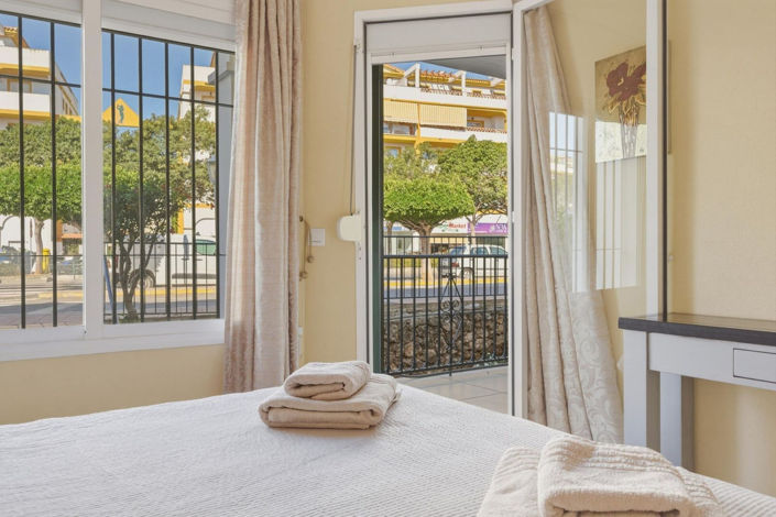 Image No.22-2 Bed Apartment for sale