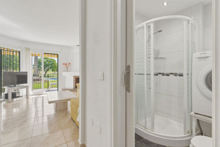 Image No.24-2 Bed Apartment for sale
