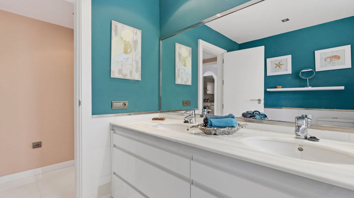 Image No.19-2 Bed Apartment for sale