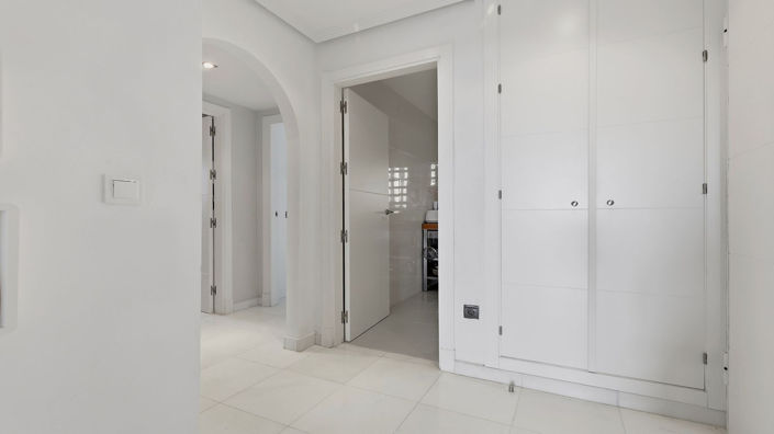 Image No.22-2 Bed Apartment for sale