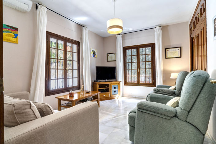 Image No.11-5 Bed Villa for sale
