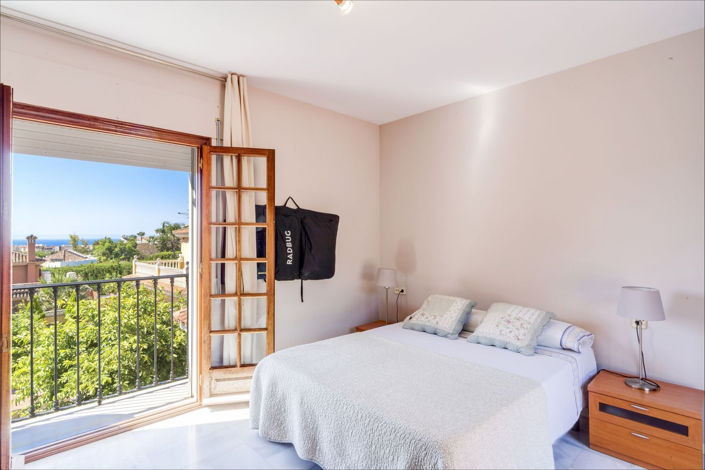 Image No.19-5 Bed Villa for sale