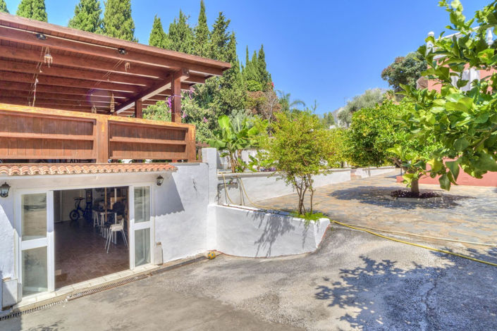 Image No.26-5 Bed Villa for sale