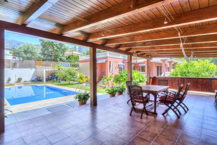 Image No.5-5 Bed Villa for sale