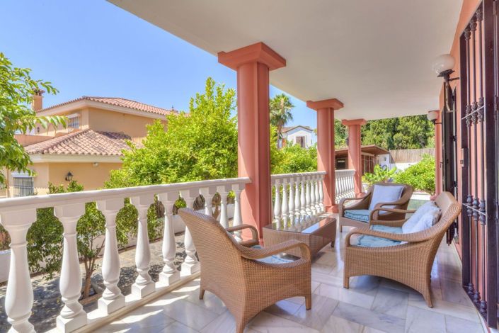 Image No.6-5 Bed Villa for sale