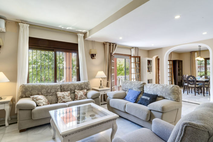 Image No.9-5 Bed Villa for sale